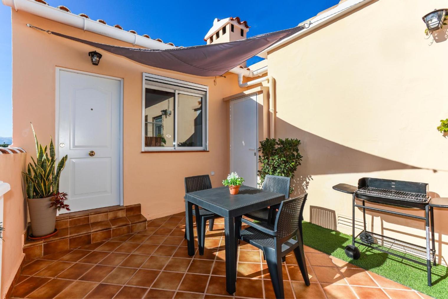 Apartamento Buganvilla Premium Beach And Mountain Denia Bagian luar foto