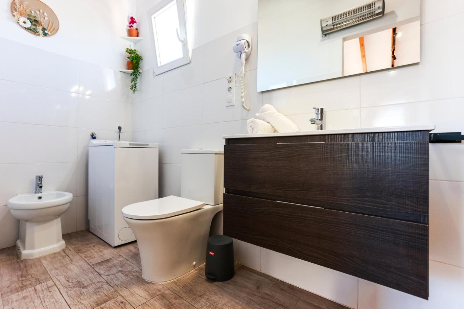 Apartamento Buganvilla Premium Beach And Mountain Denia Bagian luar foto